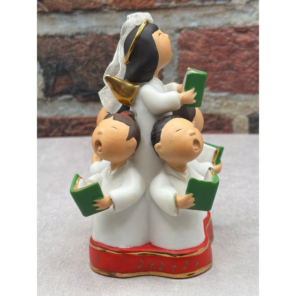 Hallmark Keepsake Ornament 2004 "Al Mundo Paz!" Featuring Choir Of Children - Picture 4 of 8